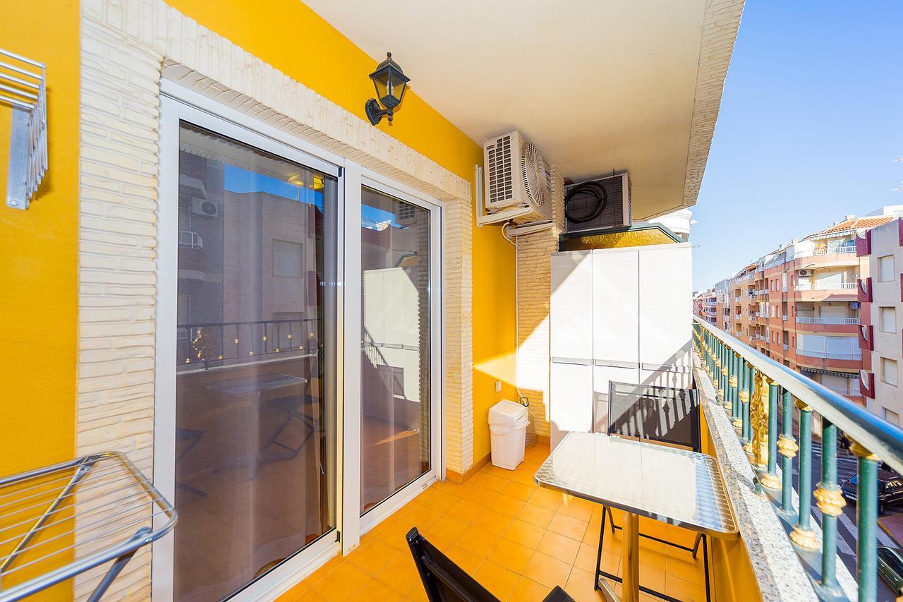 Alegria Id80 Apartment Torrevieja Ngoại thất bức ảnh